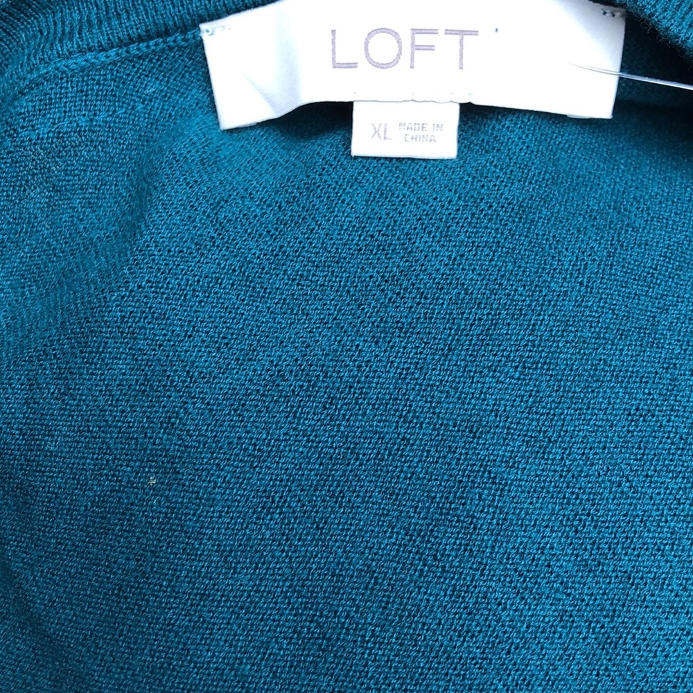 Loft| Ruffle front Cardigan| XL - Picture 6 of 7